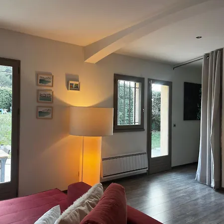 Villavos- La Vassal Villa *