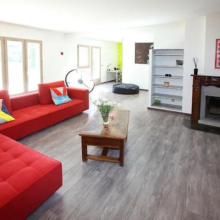Villavos- La Vassal Villa Cassis